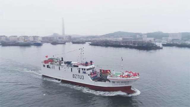 我國自主建造的首批兩艘大洋性玻璃鋼超低溫金槍魚延繩釣船隆興801和隆興802順利啟航，對于我國的玻璃鋼漁船產(chǎn)業(yè)化進程具有里程碑式的重要而深遠的意義。廣東博皓提供玻璃鋼船艇選材解決方案。