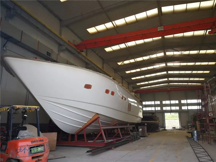 漁船玻璃鋼化必將產(chǎn)生巨大經(jīng)濟(jì)效益，顯著環(huán)境效應(yīng)和良好社會效果