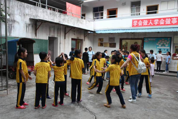 愛的路上，有你，有我，有博皓！——助學(xué)上猶行-26